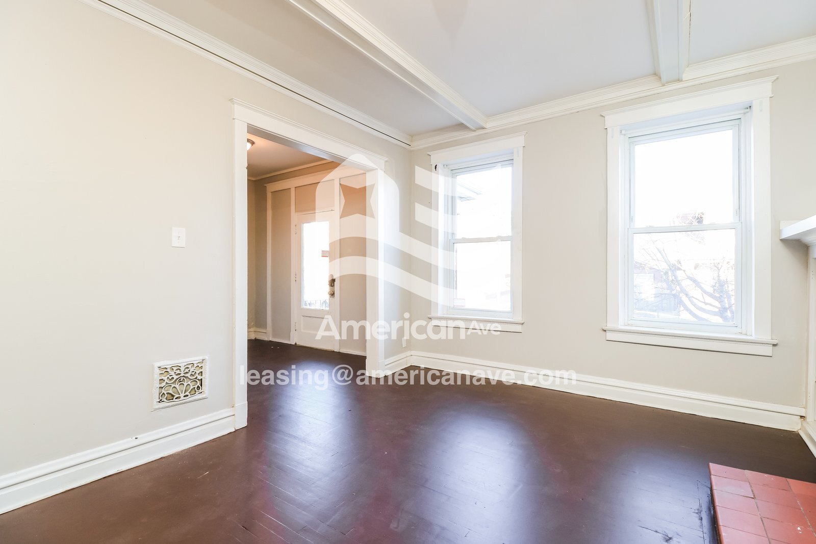 Building Photo - 3711 S Spring Ave