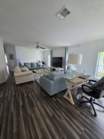 Building Photo - 6765 Spanish Lakes Blvd