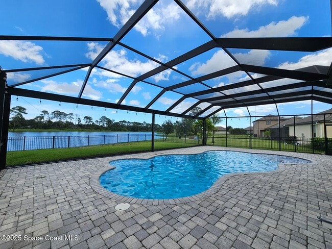 Building Photo - 3820 Watergrass St