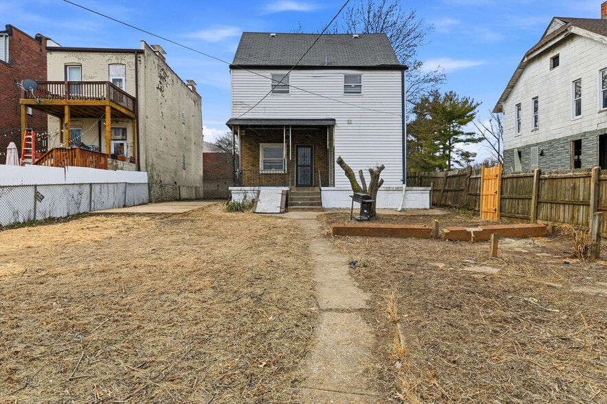 Building Photo - 4246 Nebraska Ave