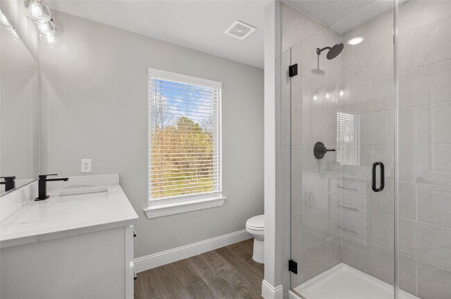 Building Photo - Private Water Views on Nearly 0.70 Acre Lot