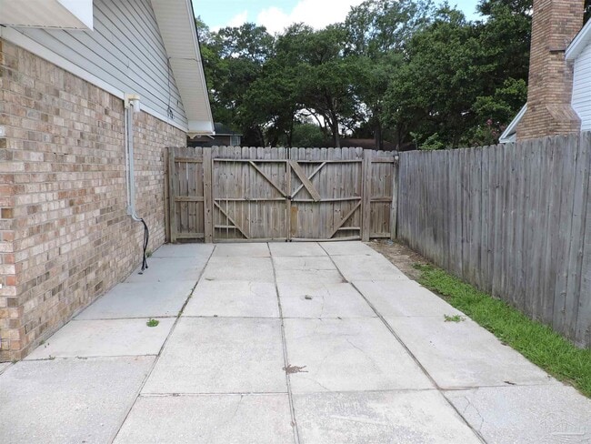 Building Photo - 8512 Belle Meadow Blvd