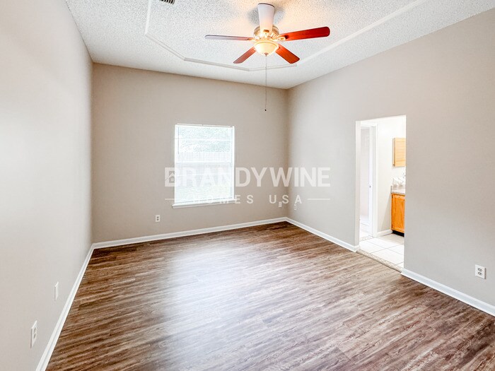 Building Photo - 7987 Domingue Ct
