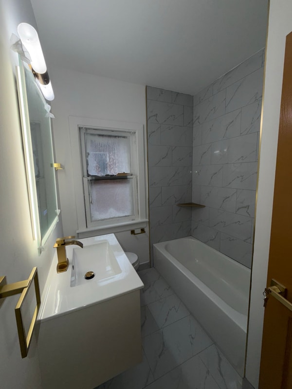 Building Photo - 16175 Fairfield St