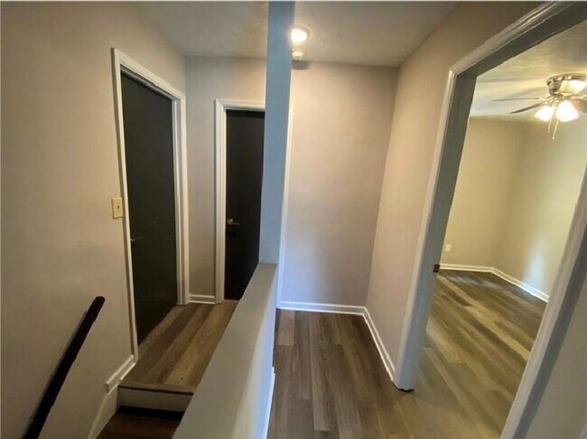 Building Photo - 2675 Wildflower Ln SW