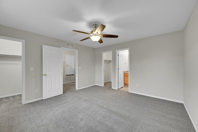 Building Photo - 8361 Newbury Way