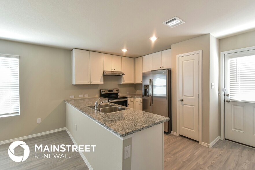 Building Photo - 7019 Randado Ct