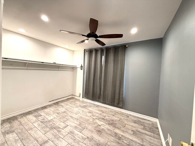 Building Photo - 13148 Shirebourn Rd