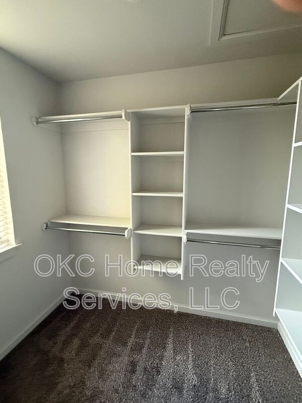 Building Photo - 2905 Quail Creek Rd