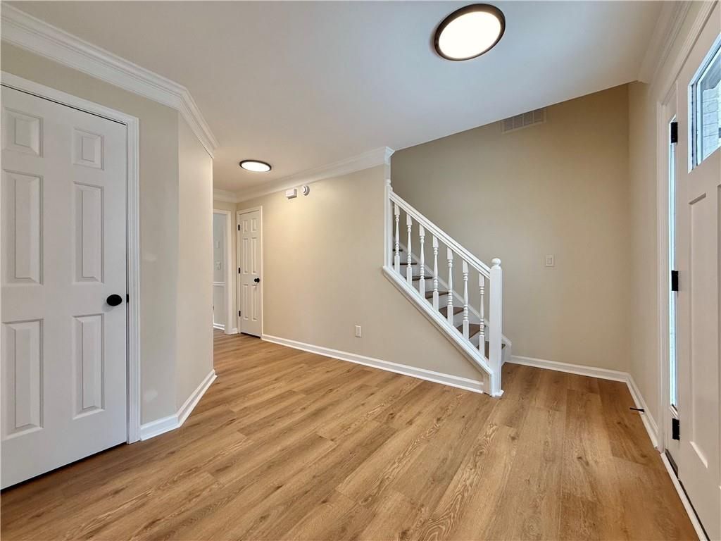 Building Photo - 3969 Leeward Ct