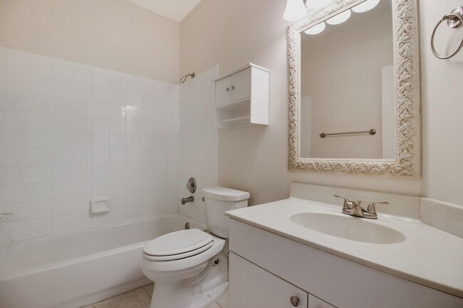 Building Photo - 137 Barefoot Cove