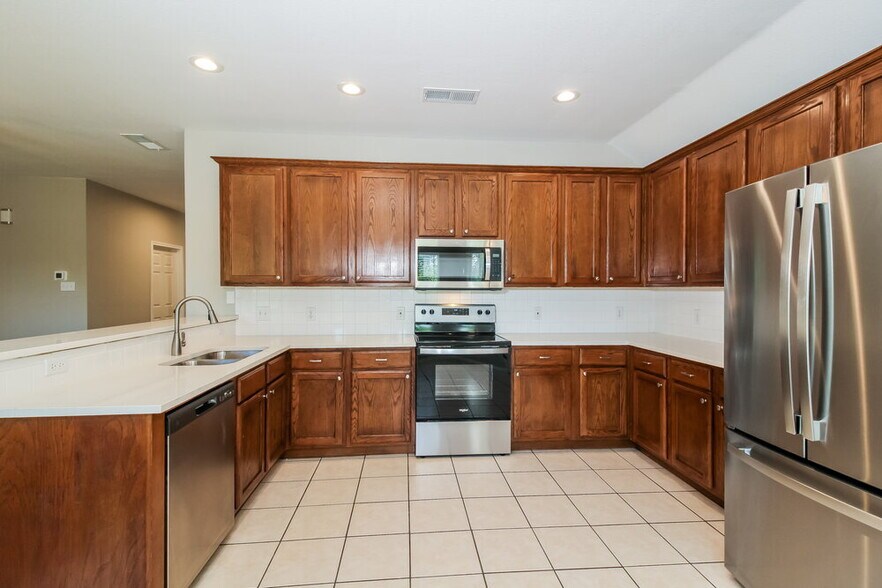 Building Photo - 3201 Anysa Ln