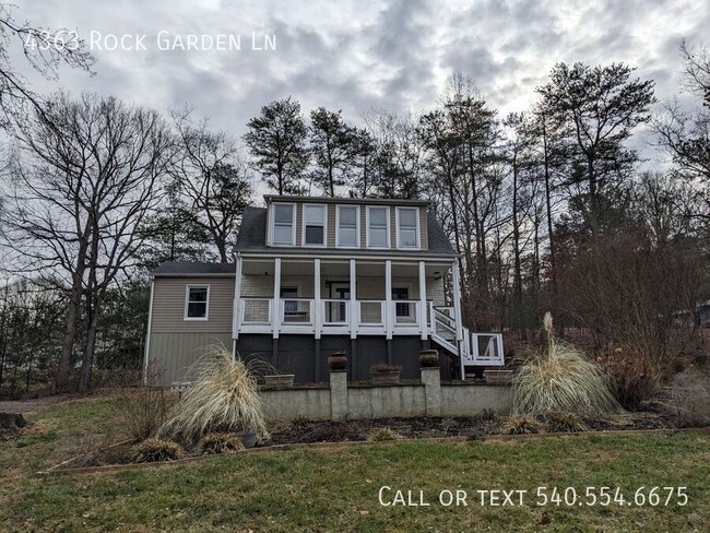 Primary Photo - Charming Dutch Colonial in the County