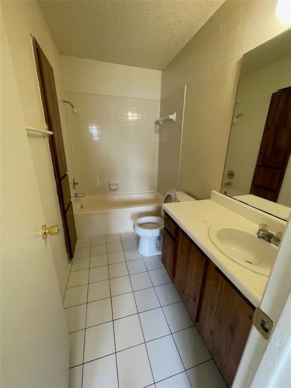 Building Photo - 7603 Woodstone Cove