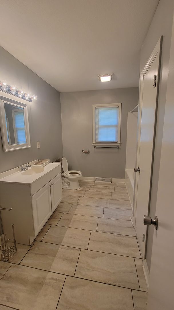 Building Photo - Exclusively Offered By Muse Realty, LLC
