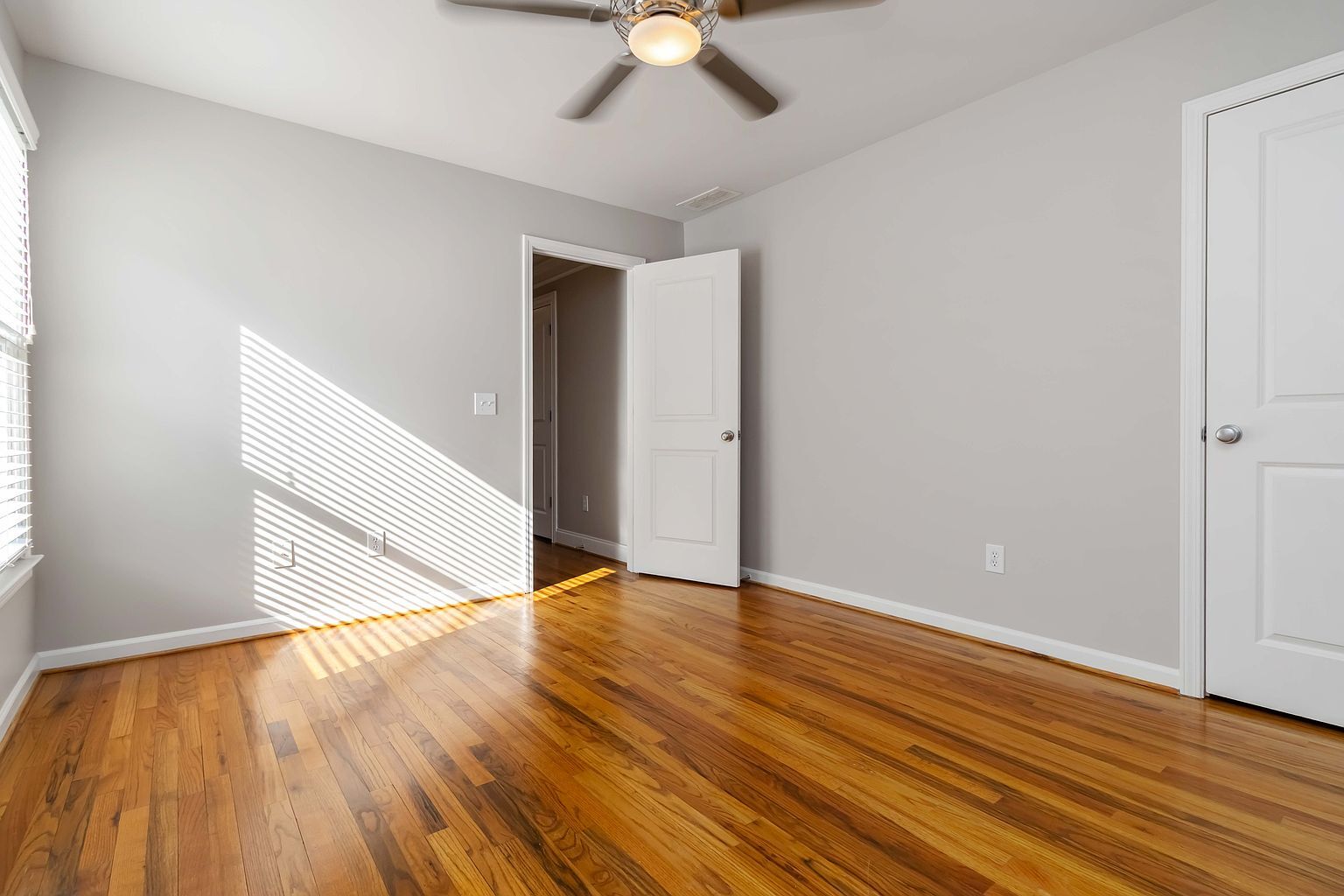 Building Photo - 1529 Gilstrap Ln NW