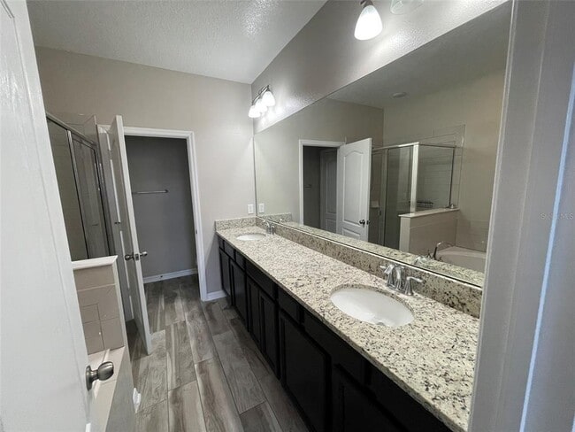 Building Photo - 12072 White Wave Point
