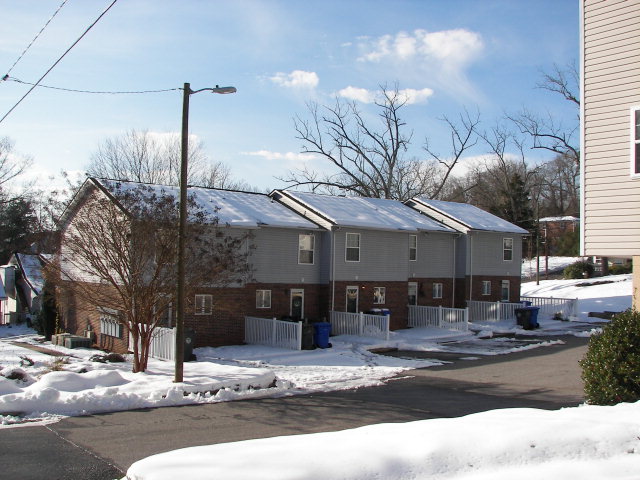 Rear Building Photo - Bldg 2