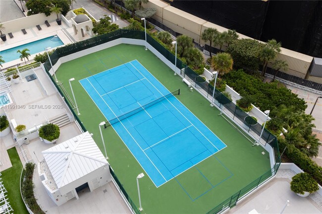 Building Photo - 770 Claughton Island Dr