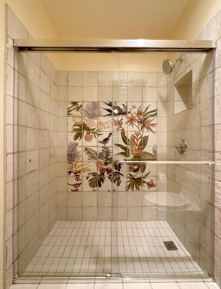 Building Photo - 721 W Manhattan Ave