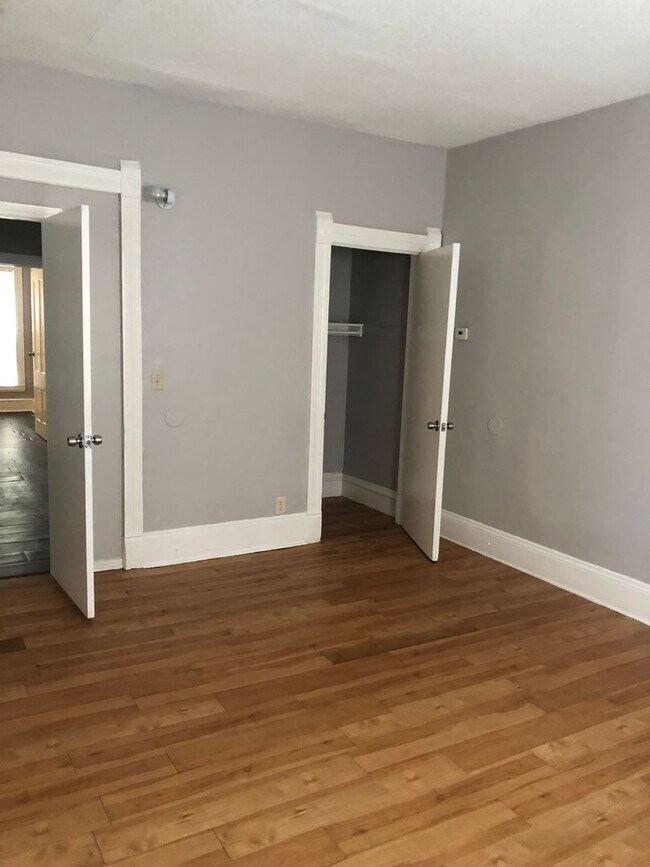 Building Photo - 309/311 West 28th Street