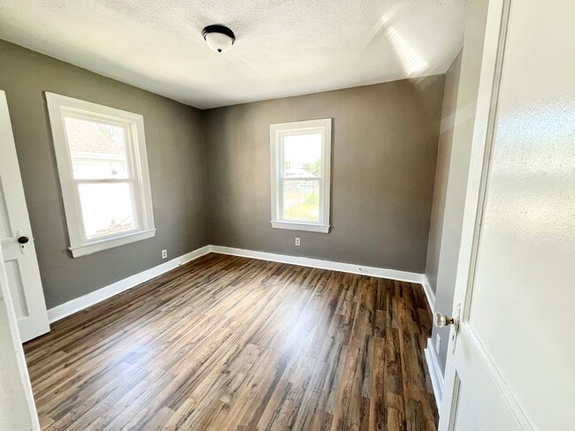 Building Photo - 1453 Olive St