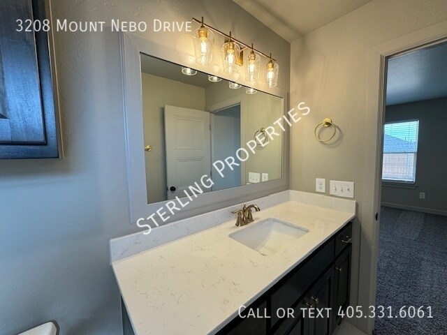 Building Photo - 3208 Mt Nebo Dr