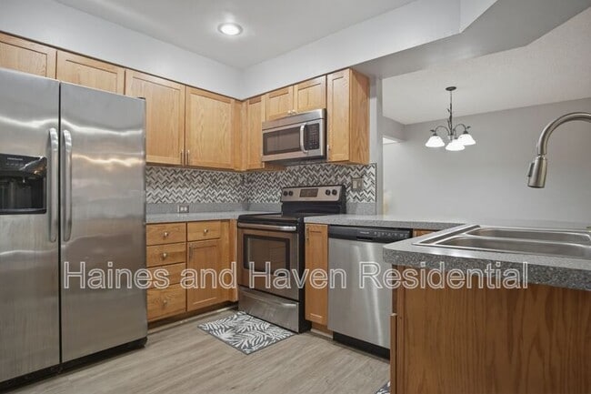 Building Photo - 157 Coventry Cir