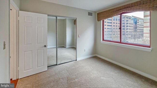 Building Photo - 2301 N St NW