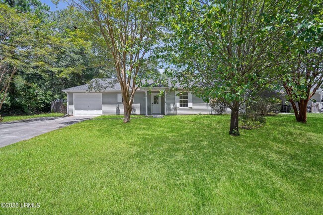 Primary Photo - 7 Grandiflora Ln