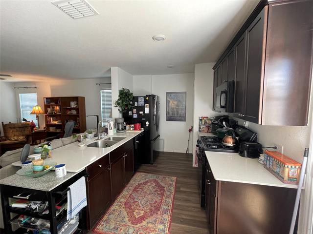 Building Photo - 1527 Deerchase Dr