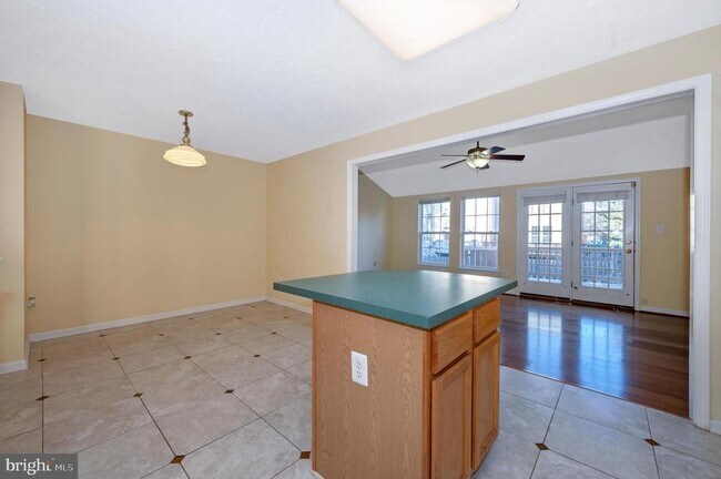 Building Photo - 6801 Fallard Place