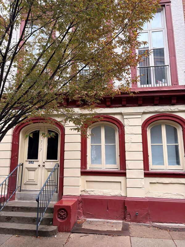 Building Photo - 717-721 St Paul St