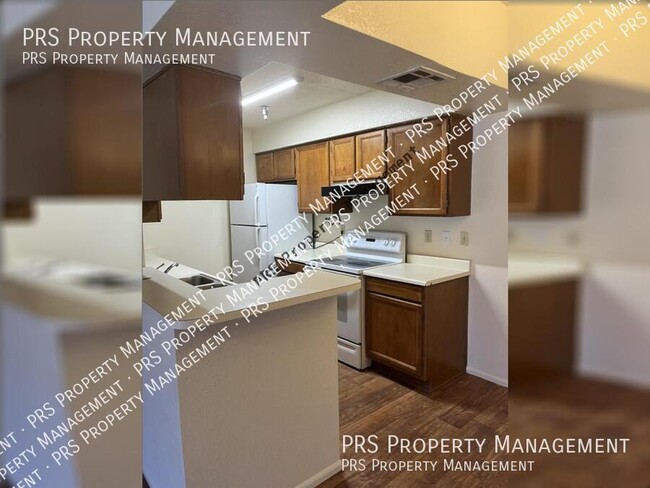 Building Photo - 10610 S 48th St
