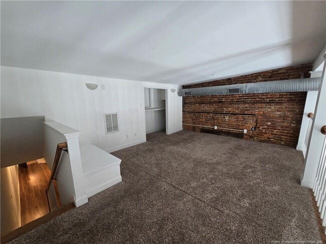 Building Photo - 214 Hay St