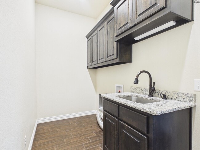 Building Photo - 4806 Falcon Crest Blvd