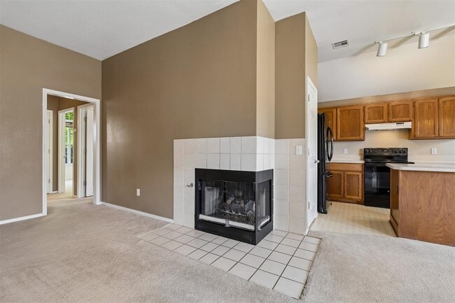 Building Photo - 1708 Creekside Ct