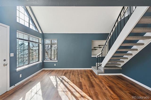 Building Photo - 844 S Vance St