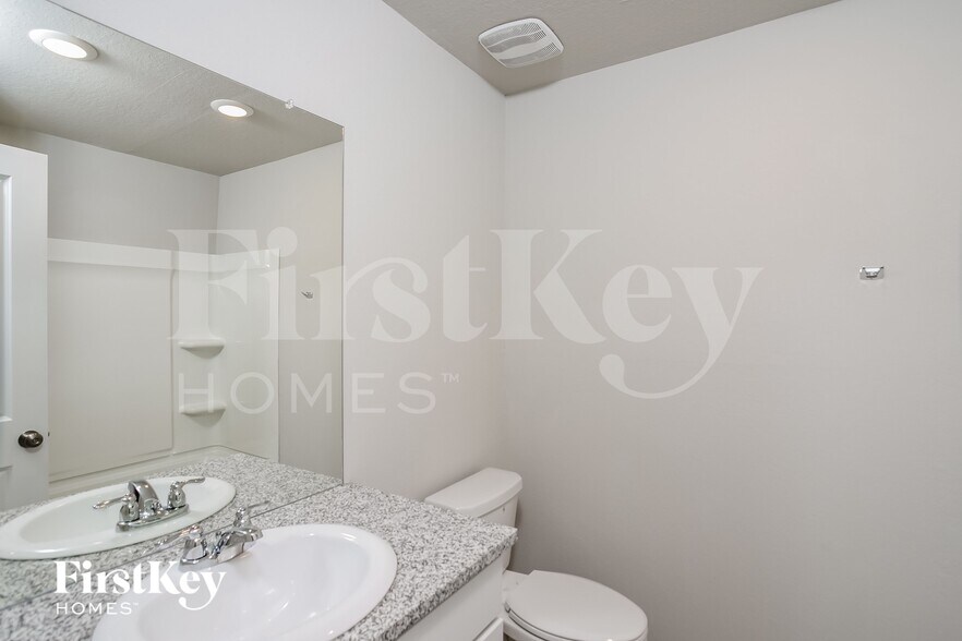 Building Photo - 1847 Morse Way