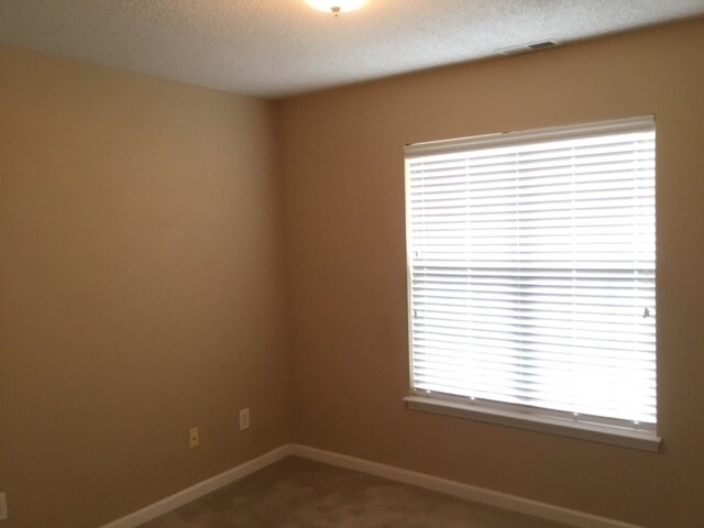 Building Photo - 3626 Sunset Hollow Dr