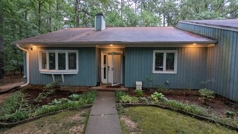 Building Photo - 55 Candytuff Ln
