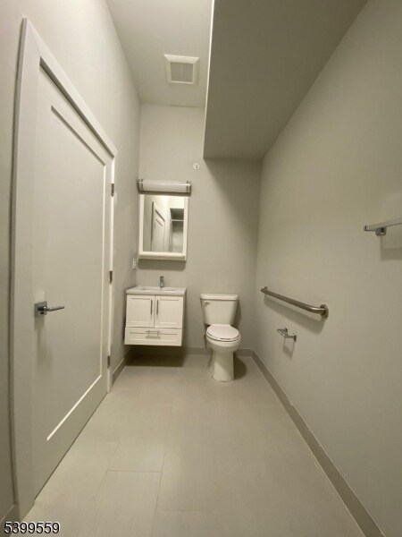 Building Photo - 22 Center St