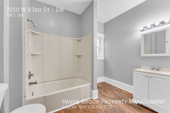 Building Photo - 2050 W 83rd St