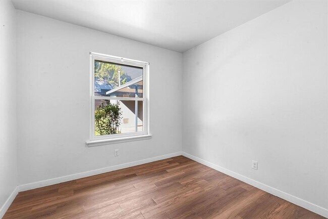 Building Photo - 3607 Wilson St