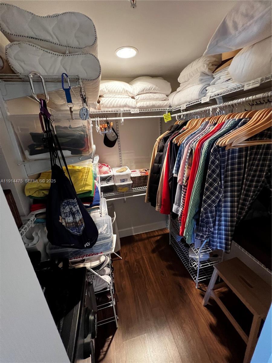 Building Photo - 19707 Turnberry Way