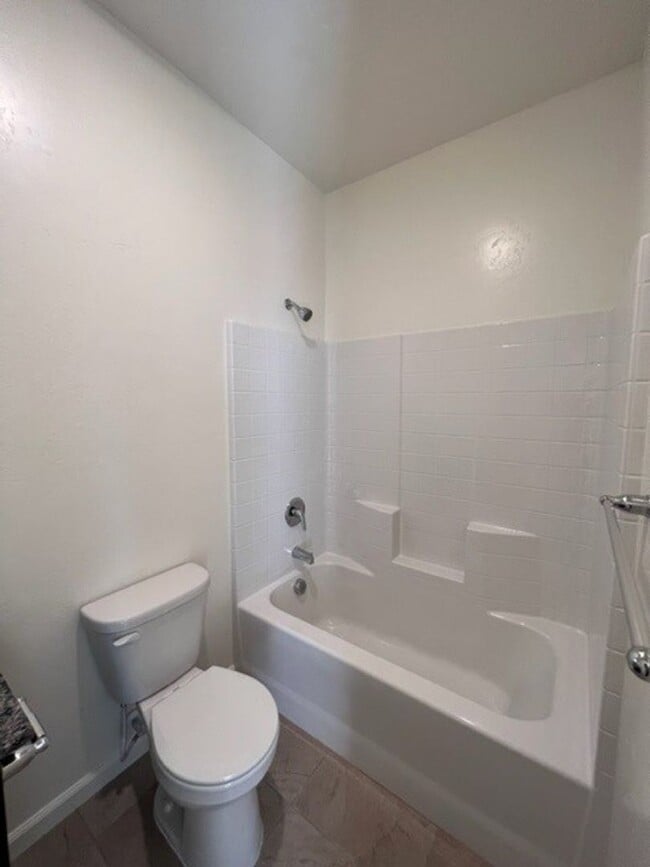 Building Photo - Coming Soon!