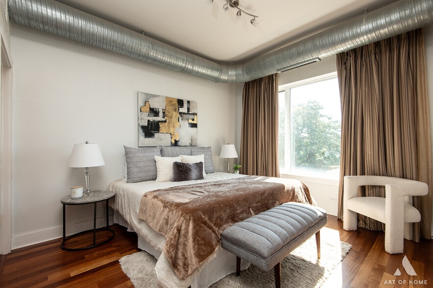 Primary Bedroom - 4751 N Artesian Ave #409