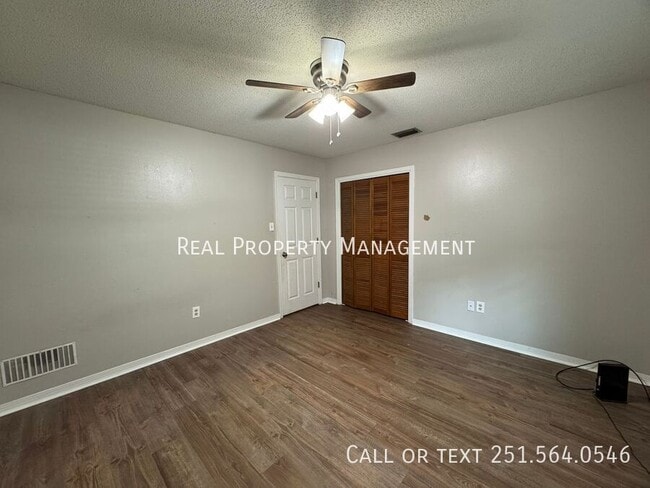 Building Photo - 2808 Westmoor Ct