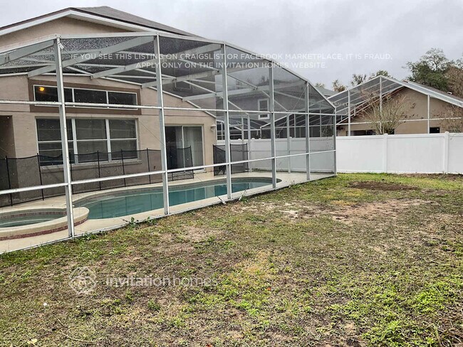 Building Photo - 113 Pinewood Ct