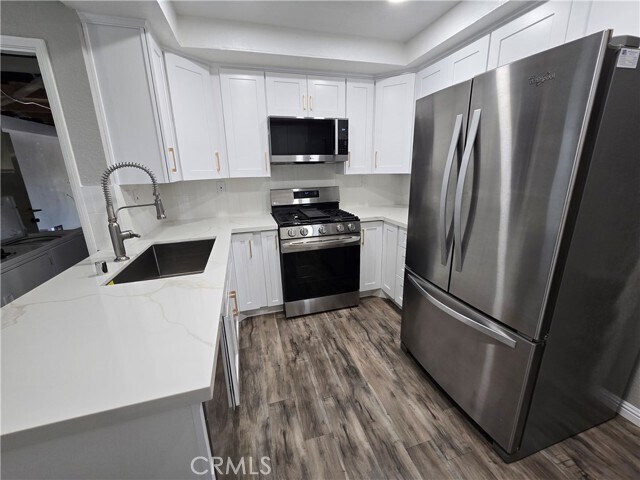 Building Photo - 28973 Willow Creek Ln